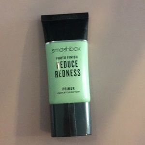 Smashbox Photo Finish ,Resuce Redness primer